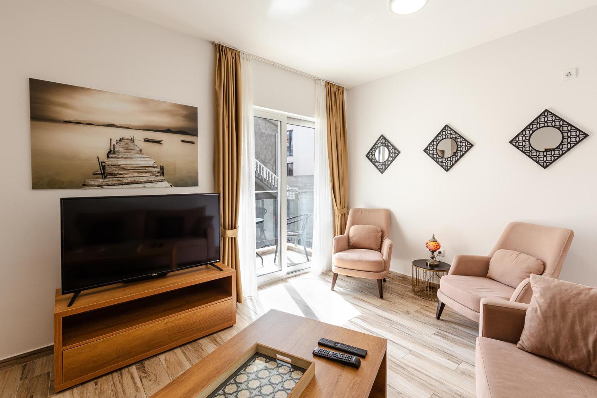 Sunny Side Wellness Resort & Spa Budva Kültér fotó
